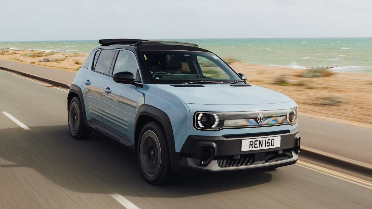 Renault 4 Plein Sud: Το ηλεκτρικό που βγάζει την οροφή του… βόλτα
