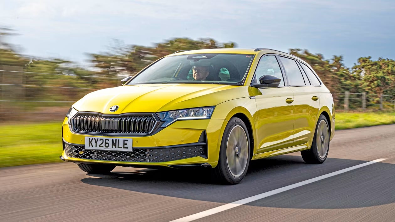 Astra Sports Tourer vs Octavia Estate: Ποιο οικογενειακό wagon συμφέρει περισσότερο;