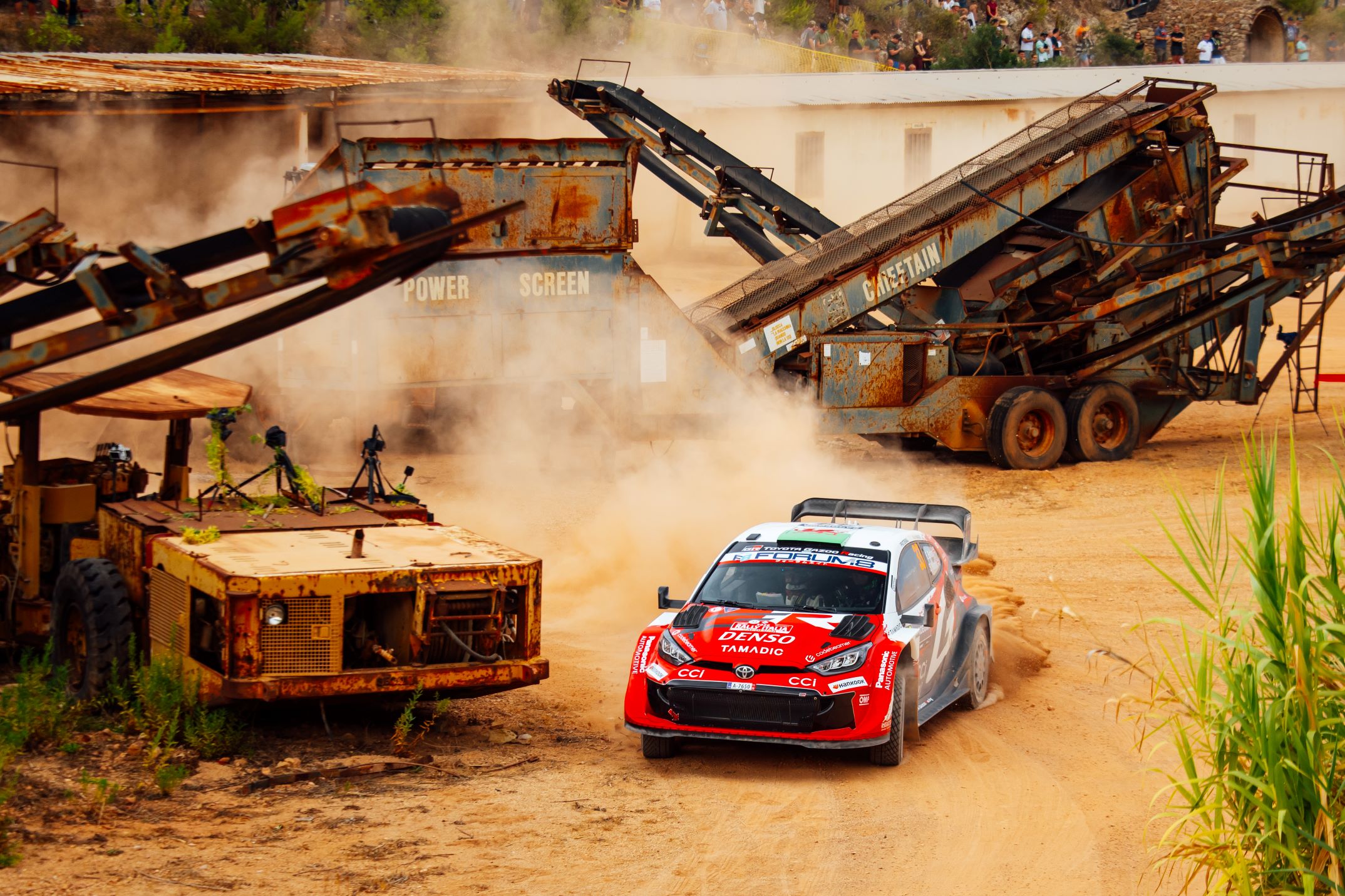 Ο Elfyn Evans και ο Scott Martin κέρδισαν το Παγκόσμιο Πρωτάθλημα Οδηγών με την TGR-WRT σε έναν συναρπαστικό τελικό