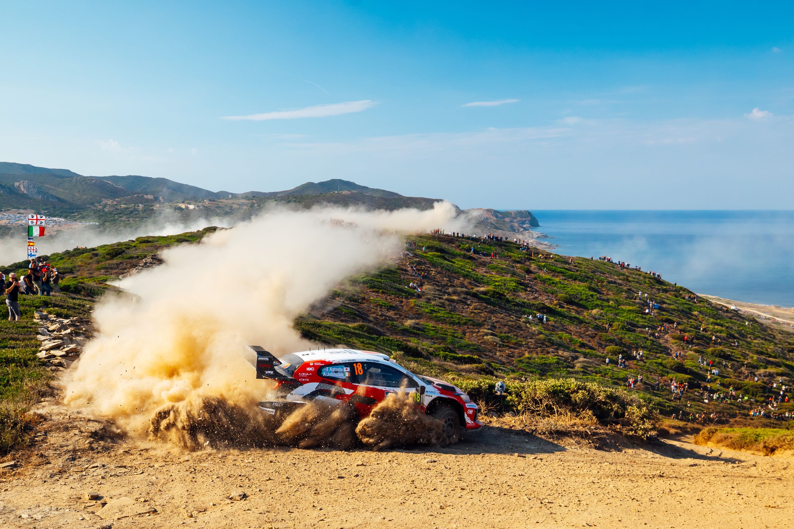 Ο Elfyn Evans και ο Scott Martin κέρδισαν το Παγκόσμιο Πρωτάθλημα Οδηγών με την TGR-WRT σε έναν συναρπαστικό τελικό