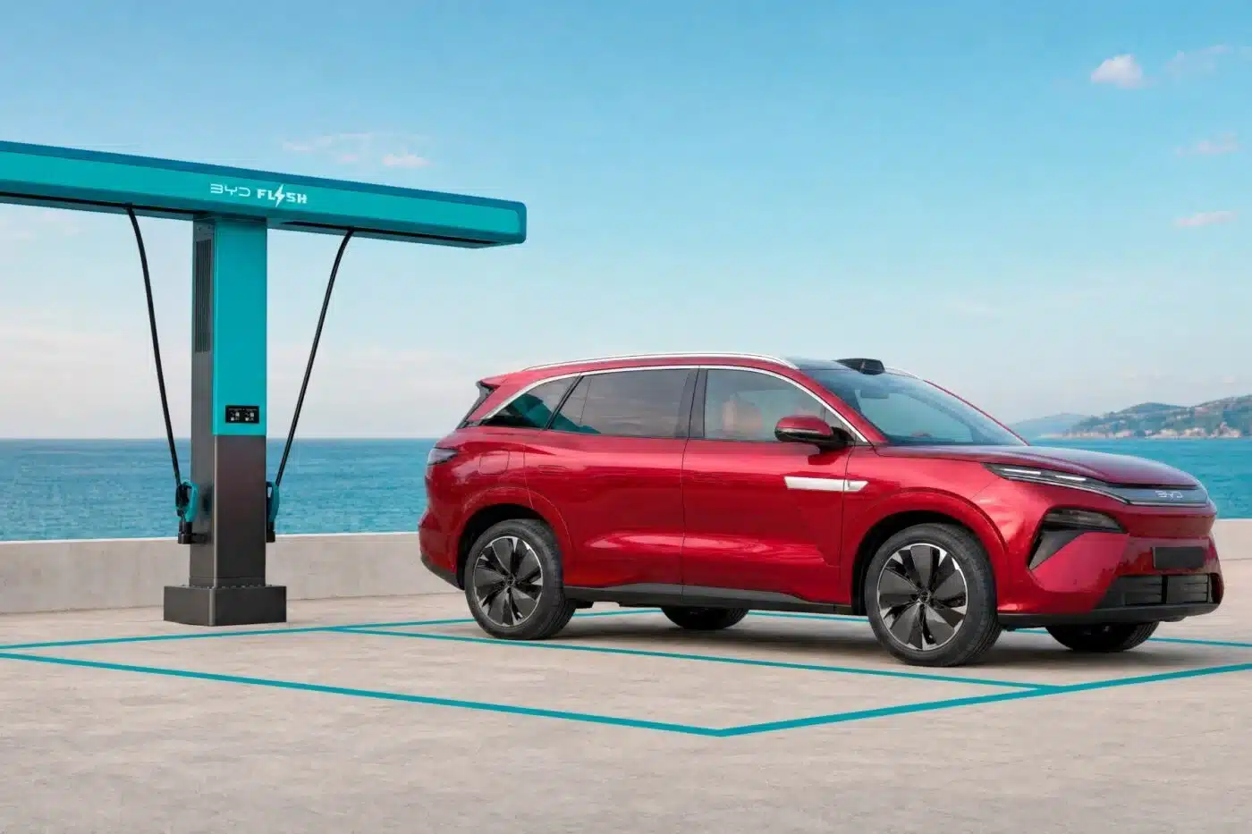 Η BYD παρουσιάζει το νέο SUV Atto 8 με φόρτιση εννέα λεπτών