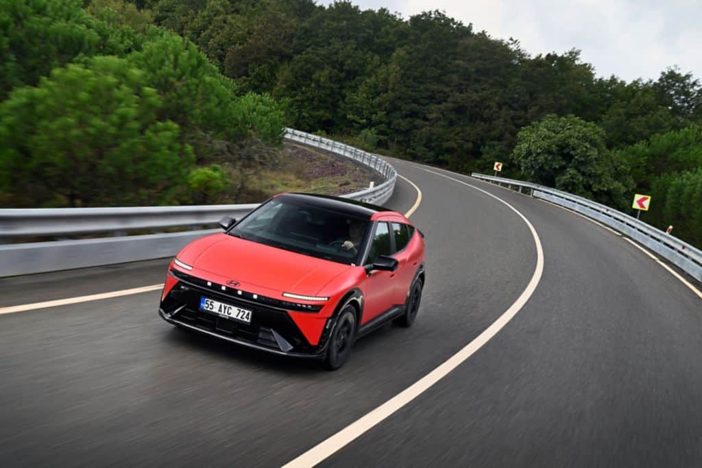 Το Hyundai IONIQ 3 στους φιναλίστ για το βραβείο European Car of the Year 2027