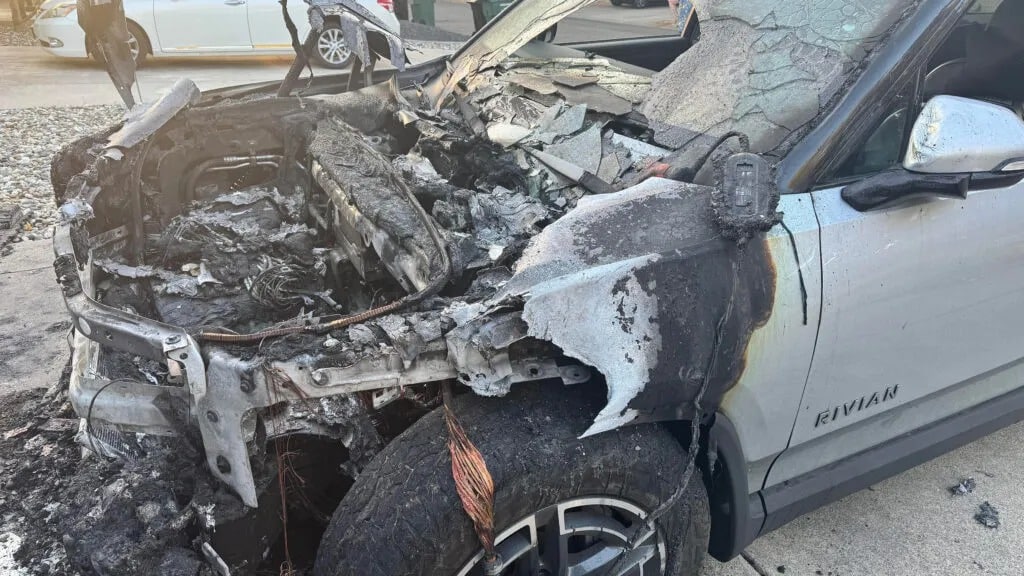 Φόρτιζε στο σπίτι του και το έκανε... «μπάρμπεκιου»
