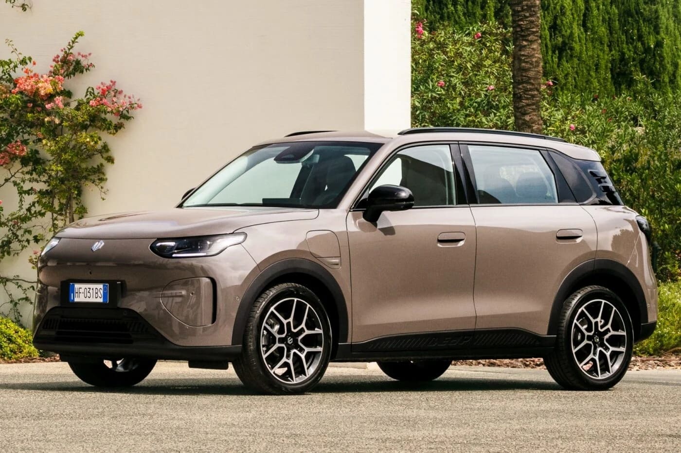 Leapmotor B03X: Το νέο ηλεκτρικό SUV που ποντάρει στους χώρους και την τιμή