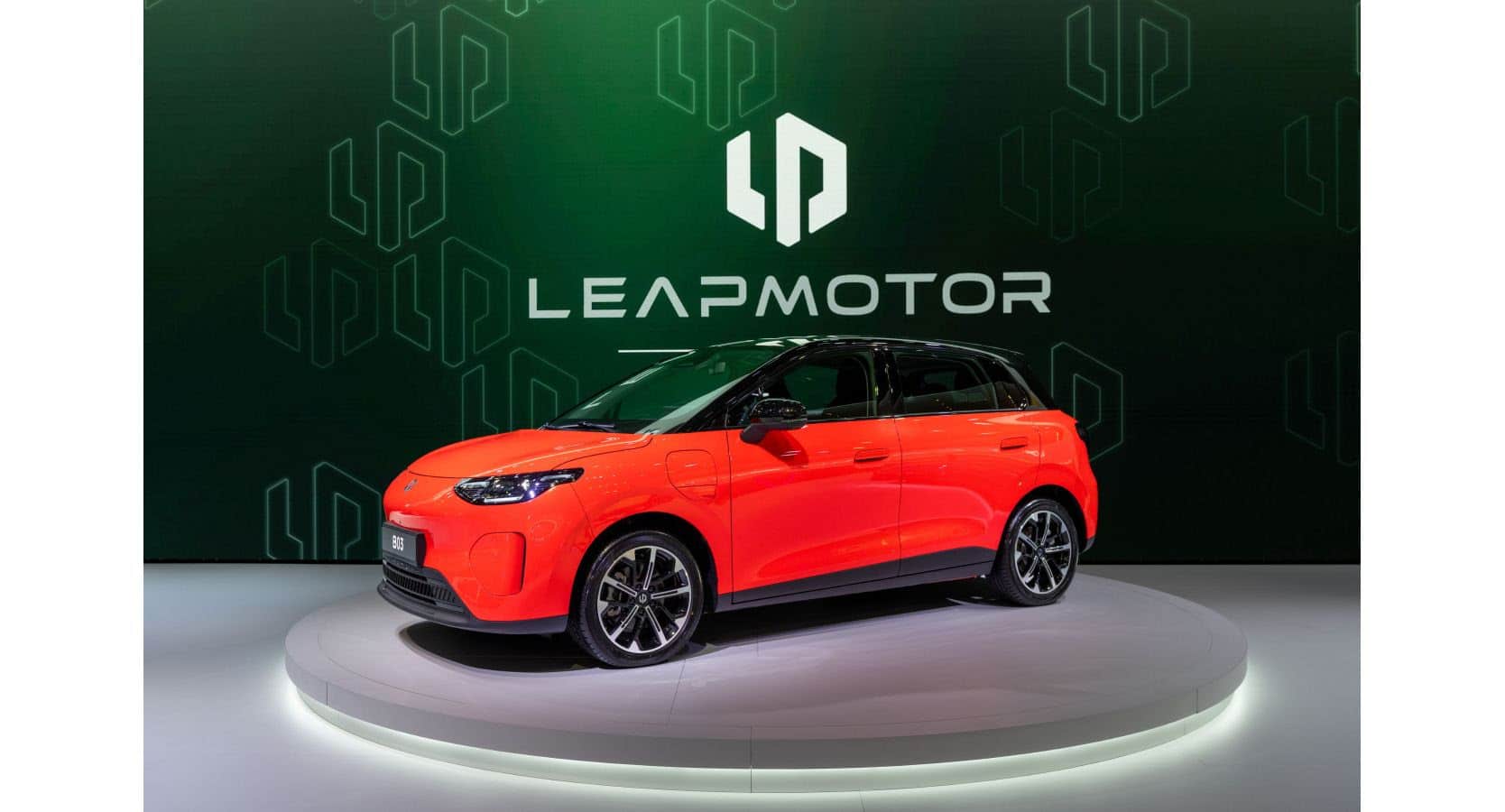 Πανευρωπαϊκή πρεμιέρα για το Leapmotor B03 στο Σαλόνι Παρισιού