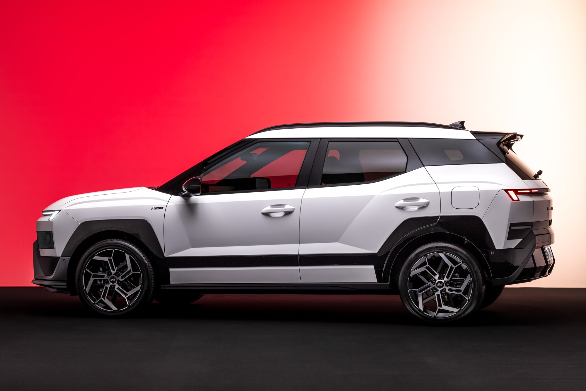Hyundai Bayon 2027: Ριζική αλλαγή με νέα εμφάνιση και υβριδική έκδοση