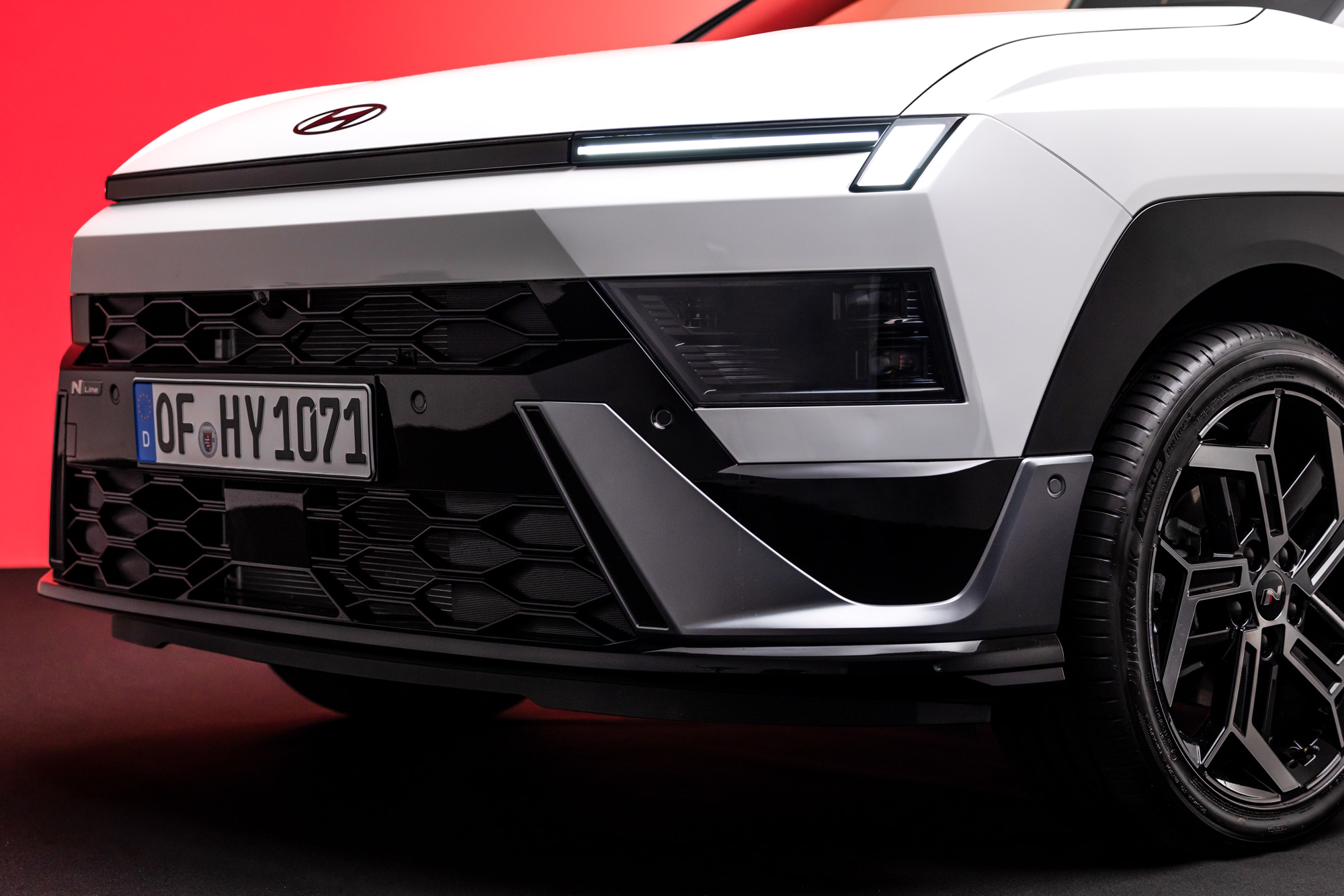 Hyundai Bayon 2027: Ριζική αλλαγή με νέα εμφάνιση και υβριδική έκδοση